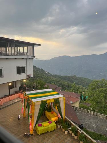 The Mall Road Hotel | Hotel India