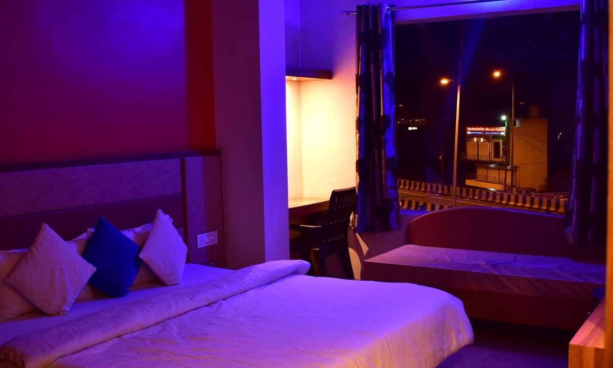 Biaora Hotel | HOTEL JYOTI PALACE