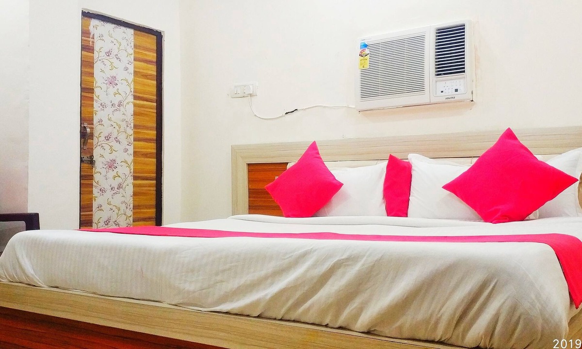 Ghaziabad Hotel | Hotel Keshav