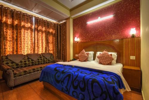 Knollswood Hotel | Hotel King Palace ടhimla