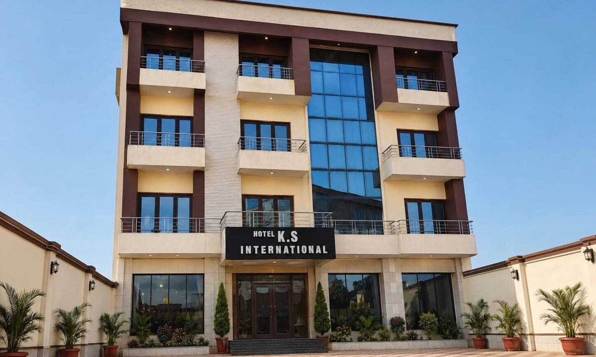 Katra Hotel | Hotel KS International (50 meters from Railway Station)