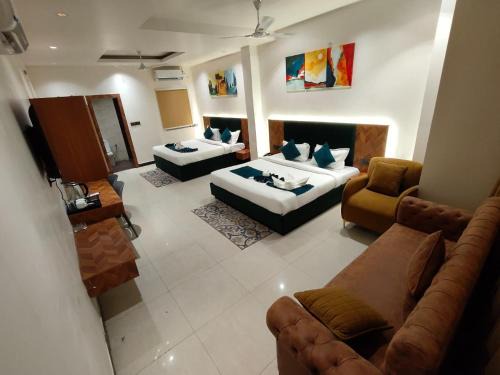 Haldwani Hotel | Hotel Kutumb Vatika
