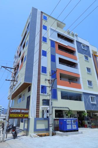 Tirupati Hotel | Hotel Lakshmi Balaji Residency Inn