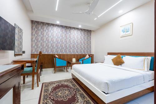 Karnal Hotel | Hotel Leela Grande