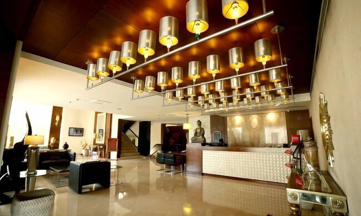 Jalandhar Hotel | Hotel M1
