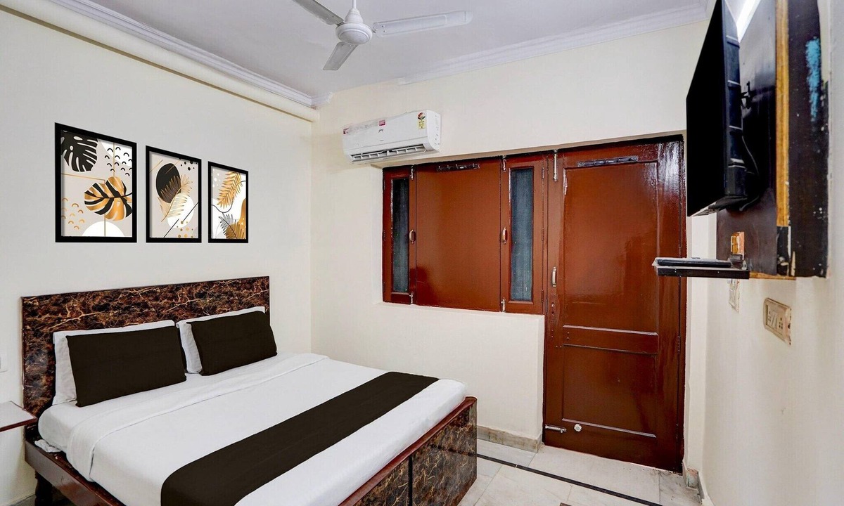 Chandigarh House | Hotel O ISBT Sector 43 Bus Terminal