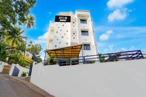Kozhikode Hotel | Hotel O Kinfra Industrial Park Calicut Formerly Motis Garden