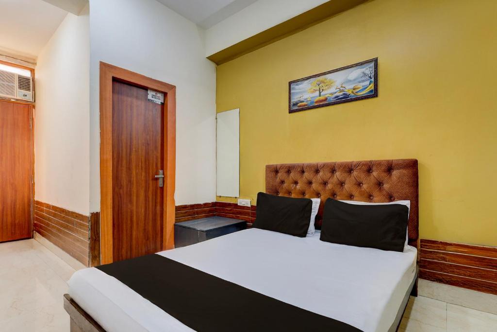 Noida Hotel | Hotel O The Grand Luxury