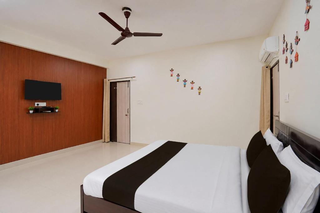 Sudhowala Hotel | Hotel O Uttaranchal University Formerly Anand Residency