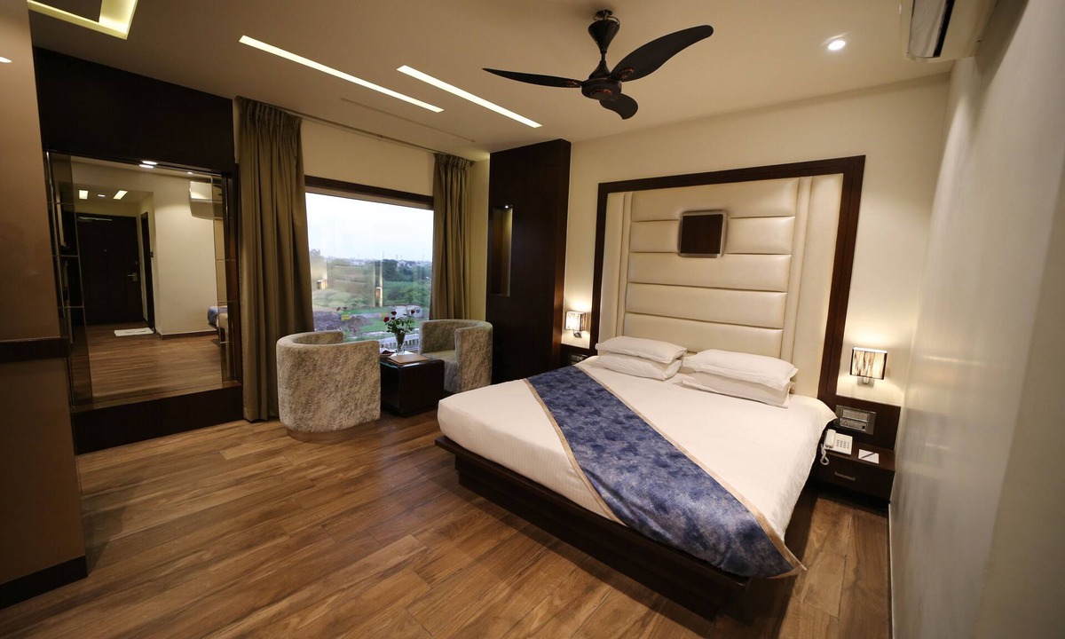 Jabalpur Hotel | Hotel Prince Viraj