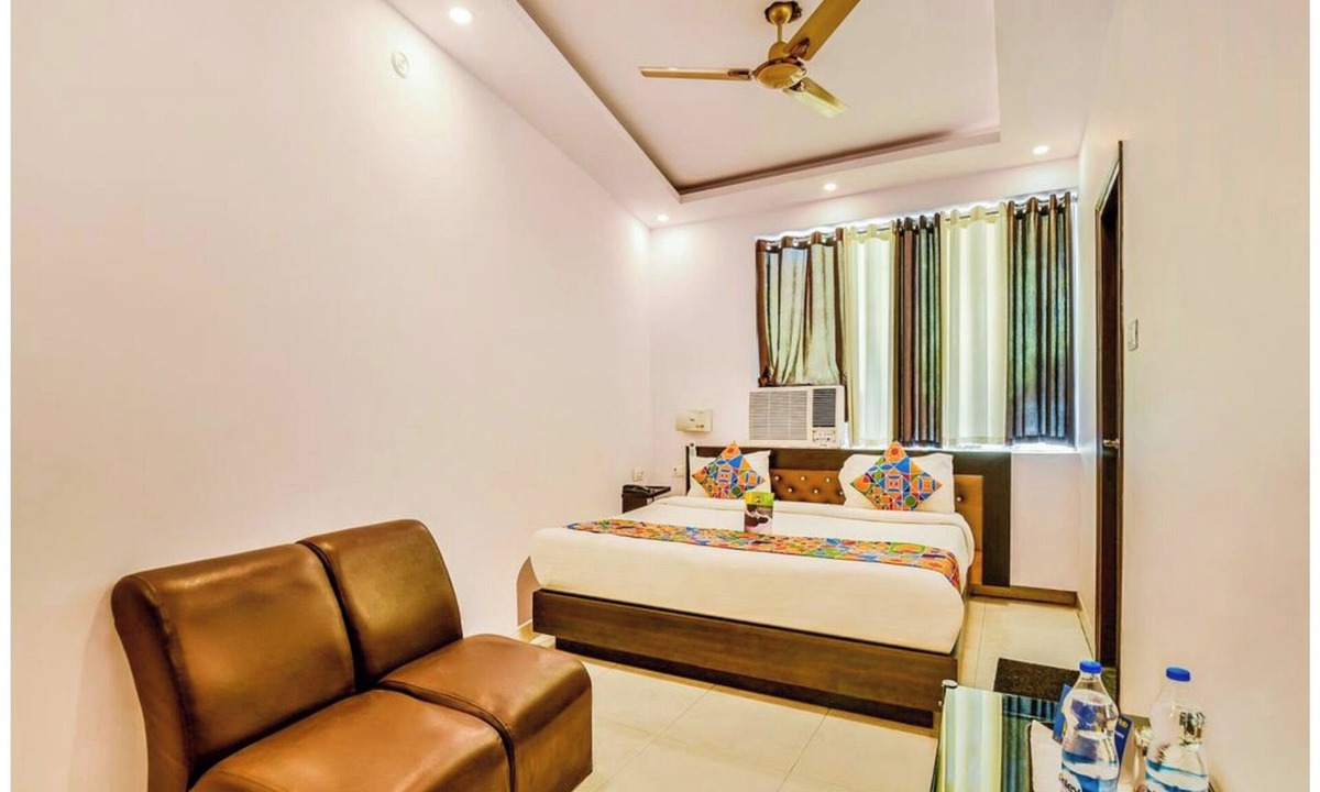 Charbagh Hotel | Hotel Raj Put Charbagh Lucknow