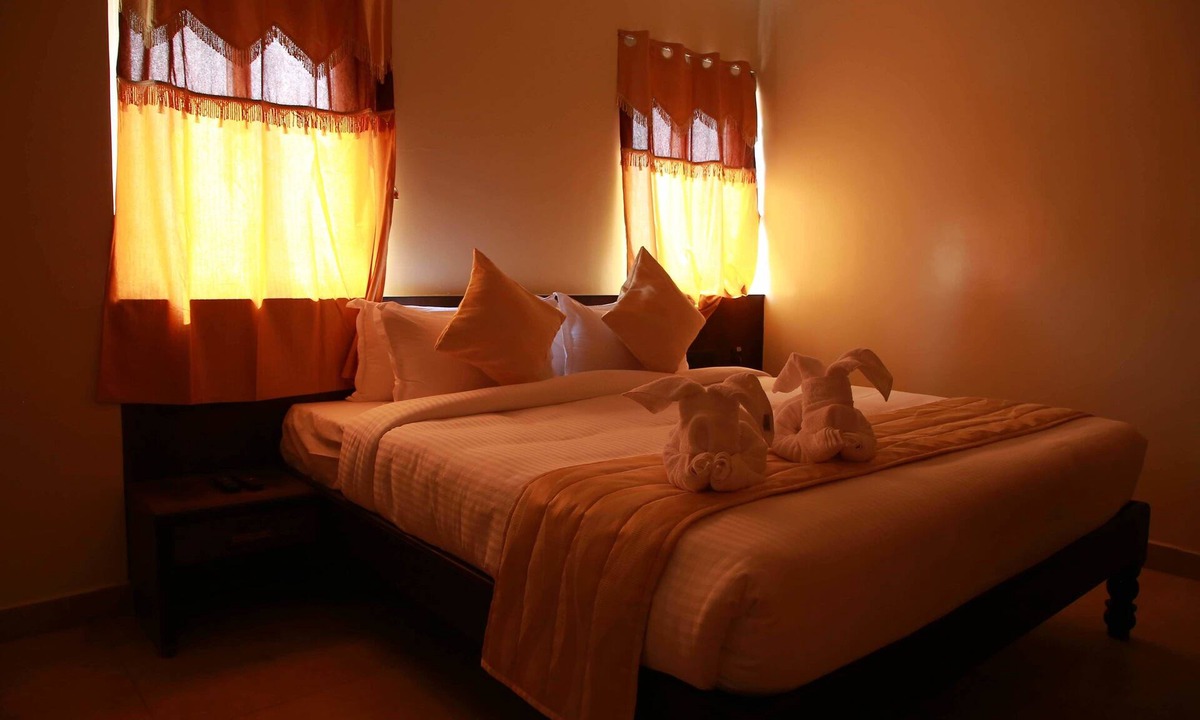 Theni Hotel | Hotel Ramyas