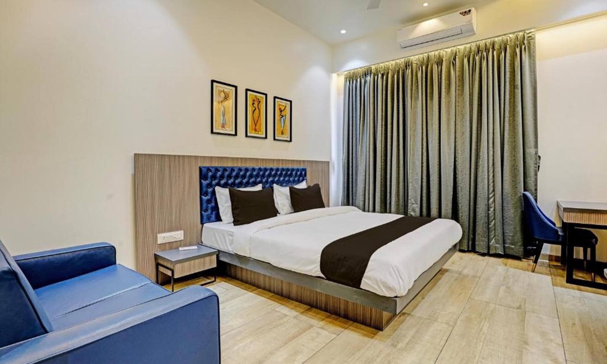 Mahipalpur Hotel | Hotel Red Velvet Suites