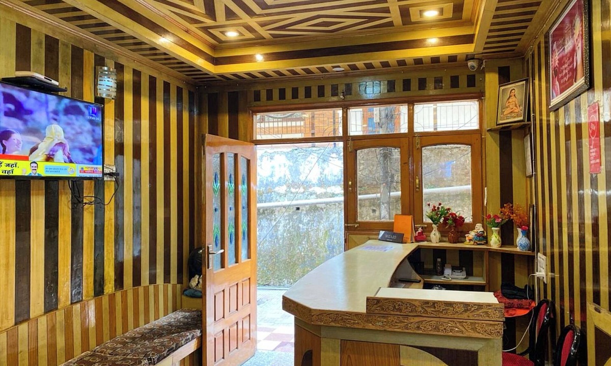 Shimla Hotel | Hotel Royal Inn B&B Shimla