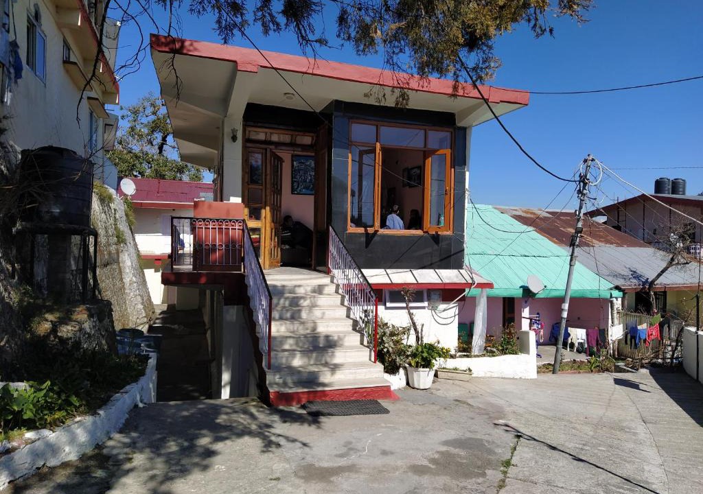 Library Road Hotel | Hotel Saraswati, Mussoorie