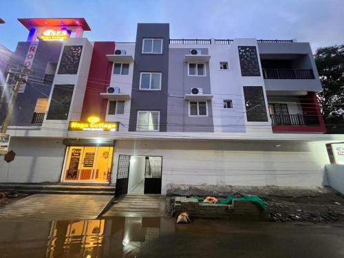 Tirunelveli Cabin | Hotel SES Naga Inn