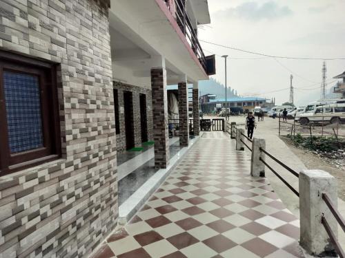 Kharsali Hotel | Hotel Shri Yamuna Gaulok Dham