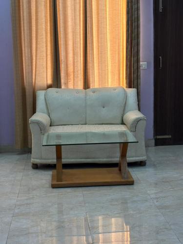 Sabathu Hotel | Hotel Shyam Regency