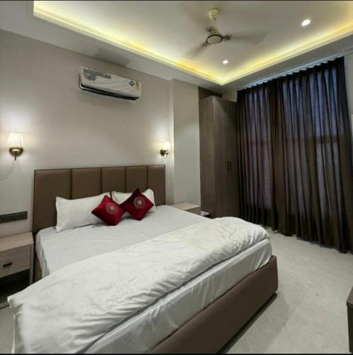 Jalandhar Hotel | Hotel sky inn