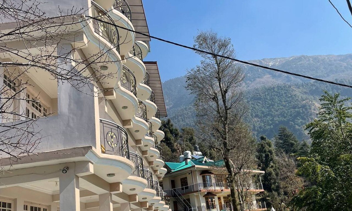Bhagsu Nag Hotel | Hotel Sky pie
