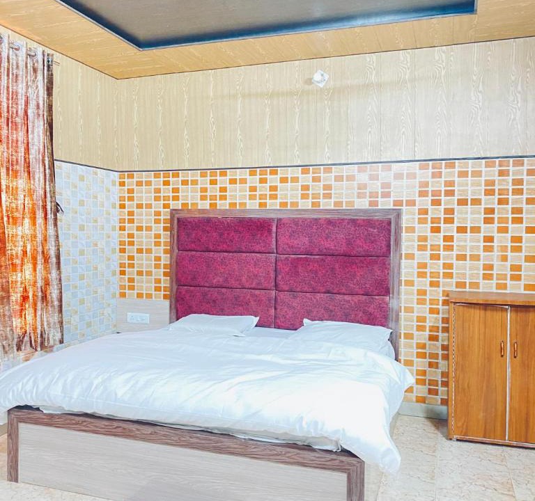 Katra Hotel | Hotel Tara Palace By MIDTOWN