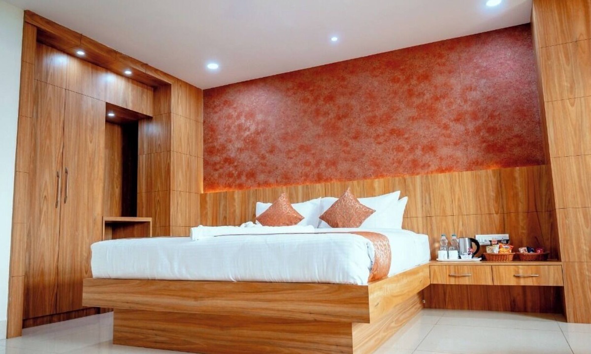 Rampur Hat Hotel | Hotel Teesta Stay, Rampurhat