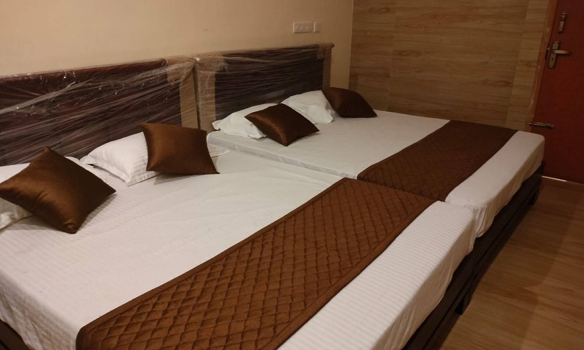 Palani Hotel | Hotel Vamsi Residency