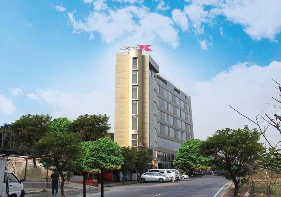 Pirozali Hotel | Hotel X Rajendrapur Gazipur