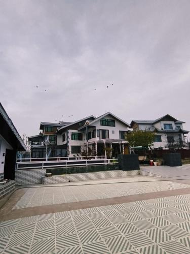 Srinagar House | Id villa