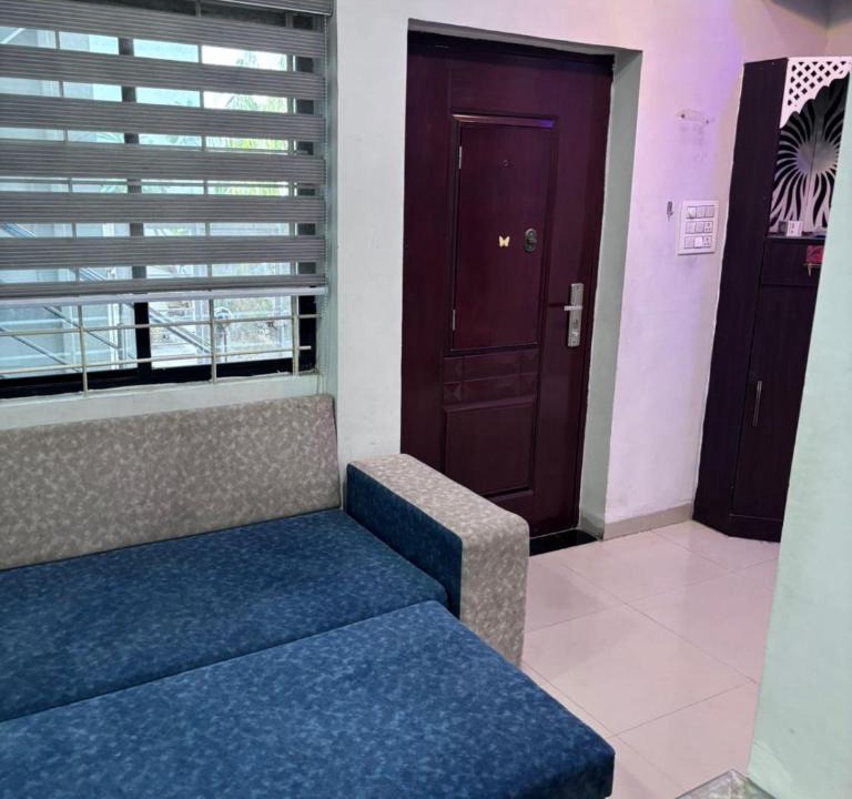 Indore Apartment | indifeed stays ,ground flor 1bhk apartment best locality in indore