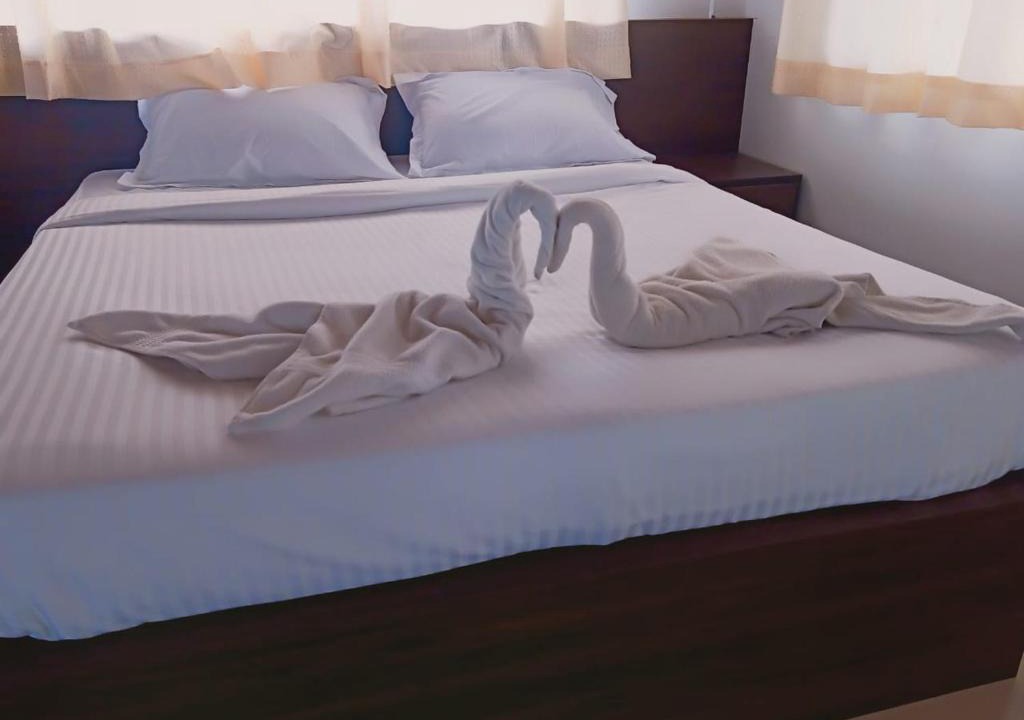 Mahadevpet Hotel | Indigostayz-AANYA