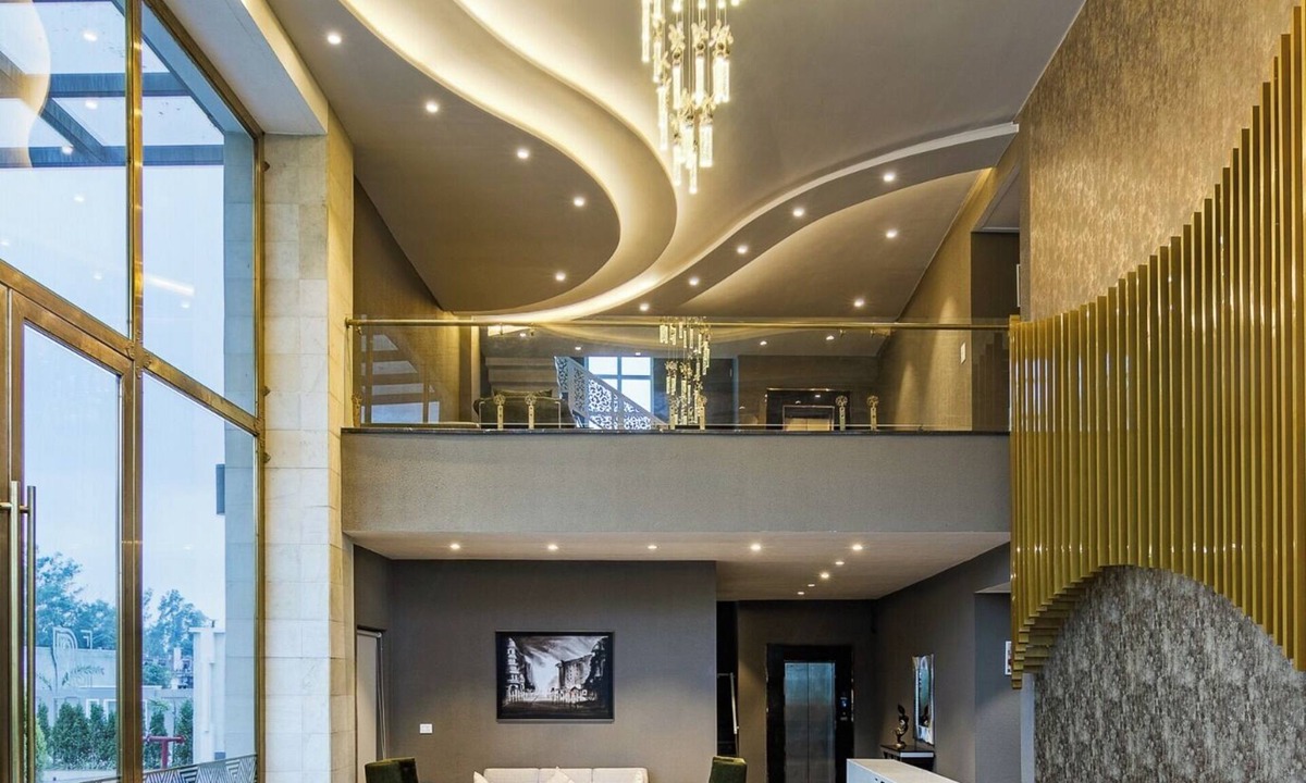 Pilibhit Hotel | J P HOTEL AND WEDDING SQUARE