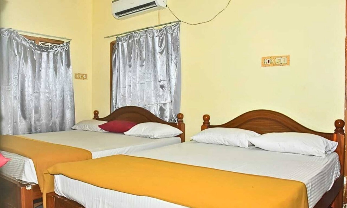 Thirukadaiyur Hotel | JR RESIDENCY