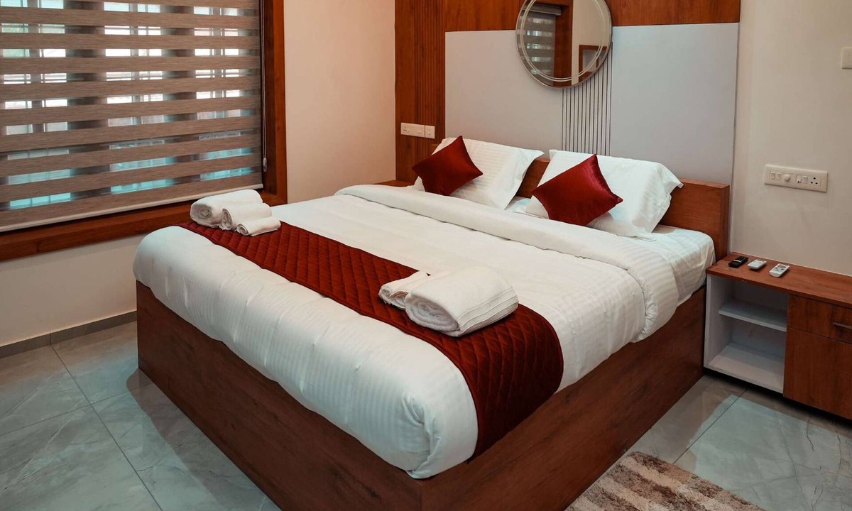 Munroe Island Resort | Kalloos Island Backwater Resort