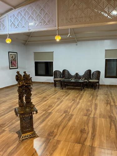 Ujjain Villa | Kanakdhara farmhouse