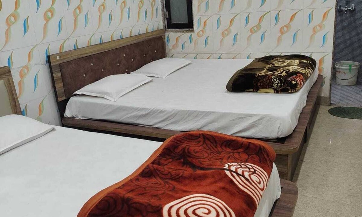 Khatu Hotel | Khatu Shyam Niwas