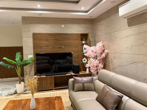 Chandigarh Apartment | Kubn Retreat