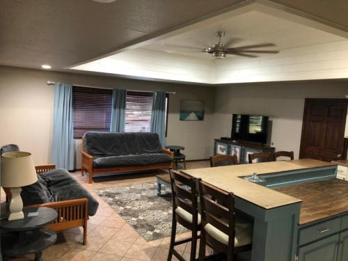 Mead House | Lakefront Captains Quarters - 31