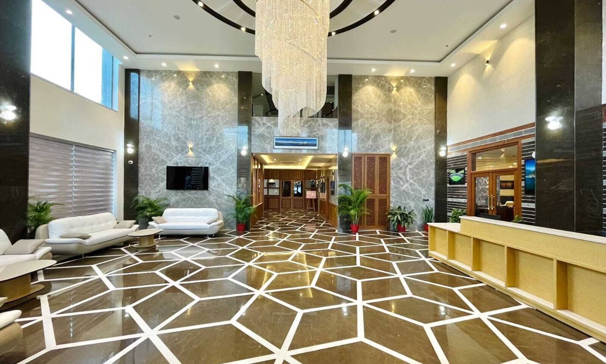 Dehradun Resort | Le OVAL Hotel & Resorts