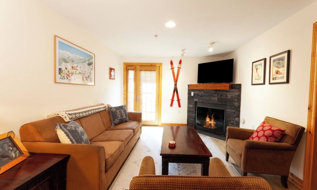 Taos Ski Valley Condo | Lift 1 Lookout - Snakedance Condos - New Property! - WiFi - Ski Locker - Mountai