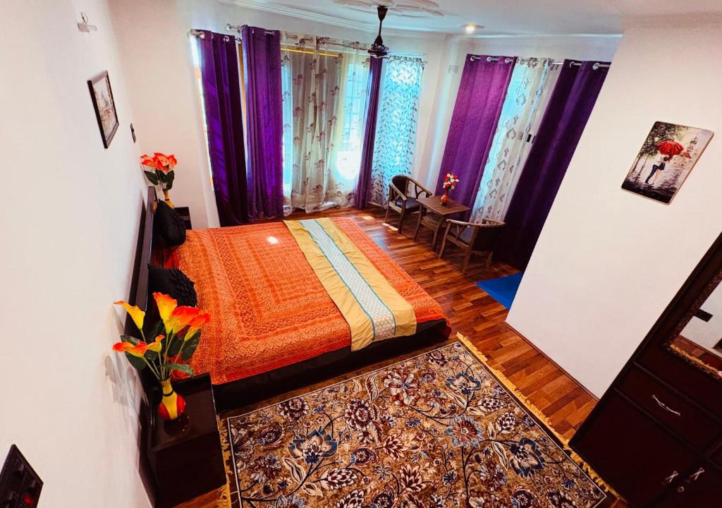 Brein Bed & Breakfast | Little Paradise Kashmir