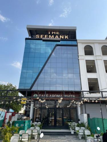 Sanwer Hotel | LOTO Hotel The Seemank Aurobindo Hospital Indore