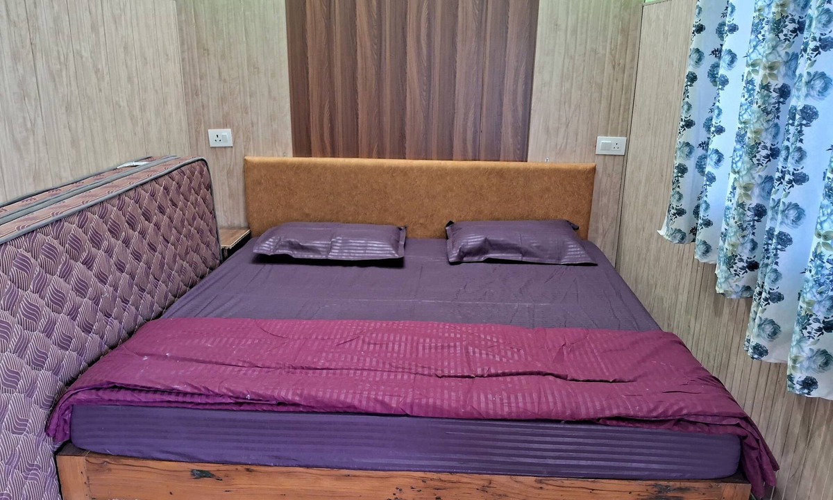Jhultar Barkhet Hotel | Lovely 9-bedroom hotel in Patal Bhuvaneshwar