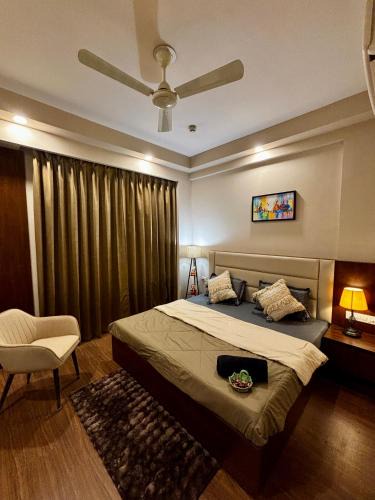 Greater Noida House | Luma Stay Netflix & Chill Near Expo Mart