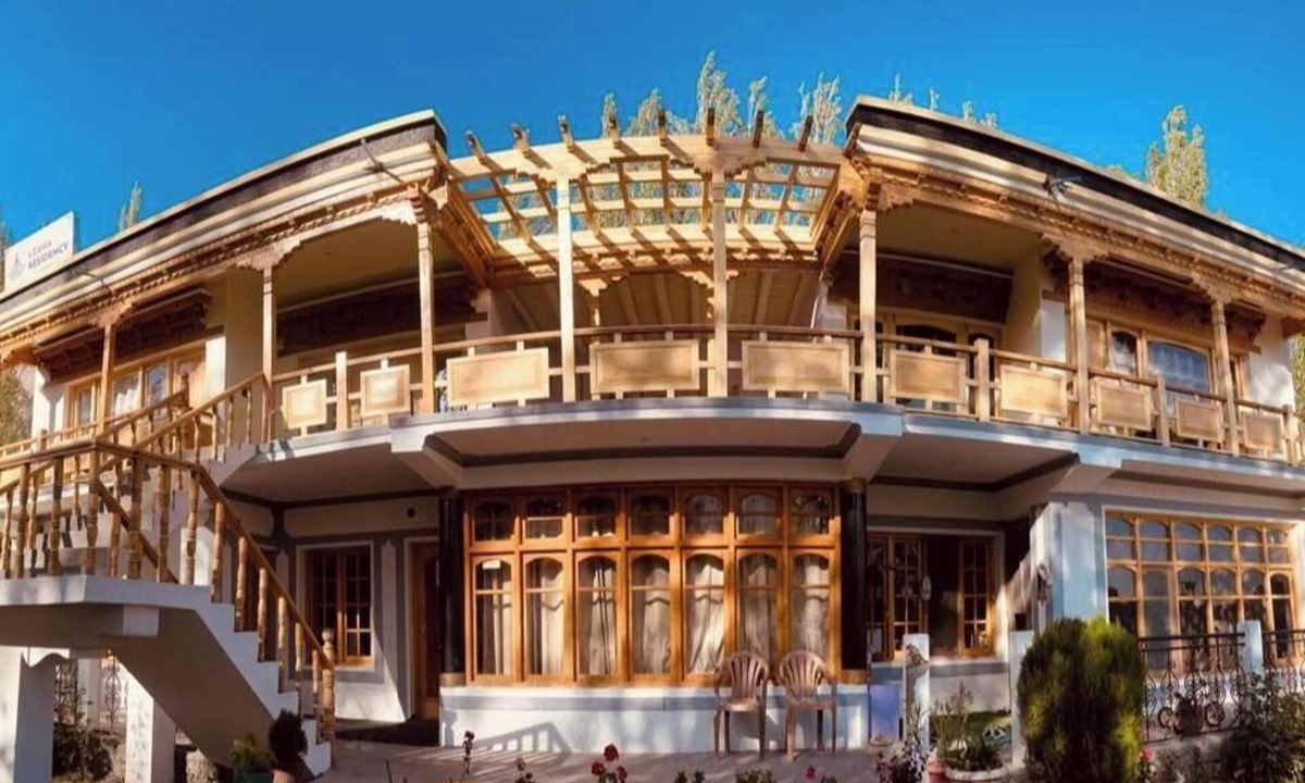 Nubra Valley Hotel | Lzawa Residency