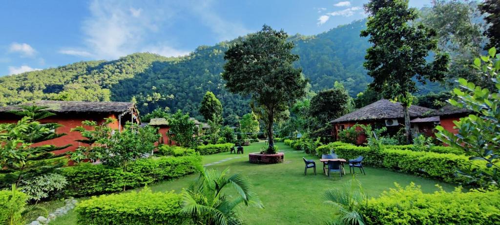 Sona Nadi Range Cabin | Maatre Yoga Retreat