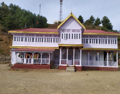 Theog House | Madhan Palace Homestay