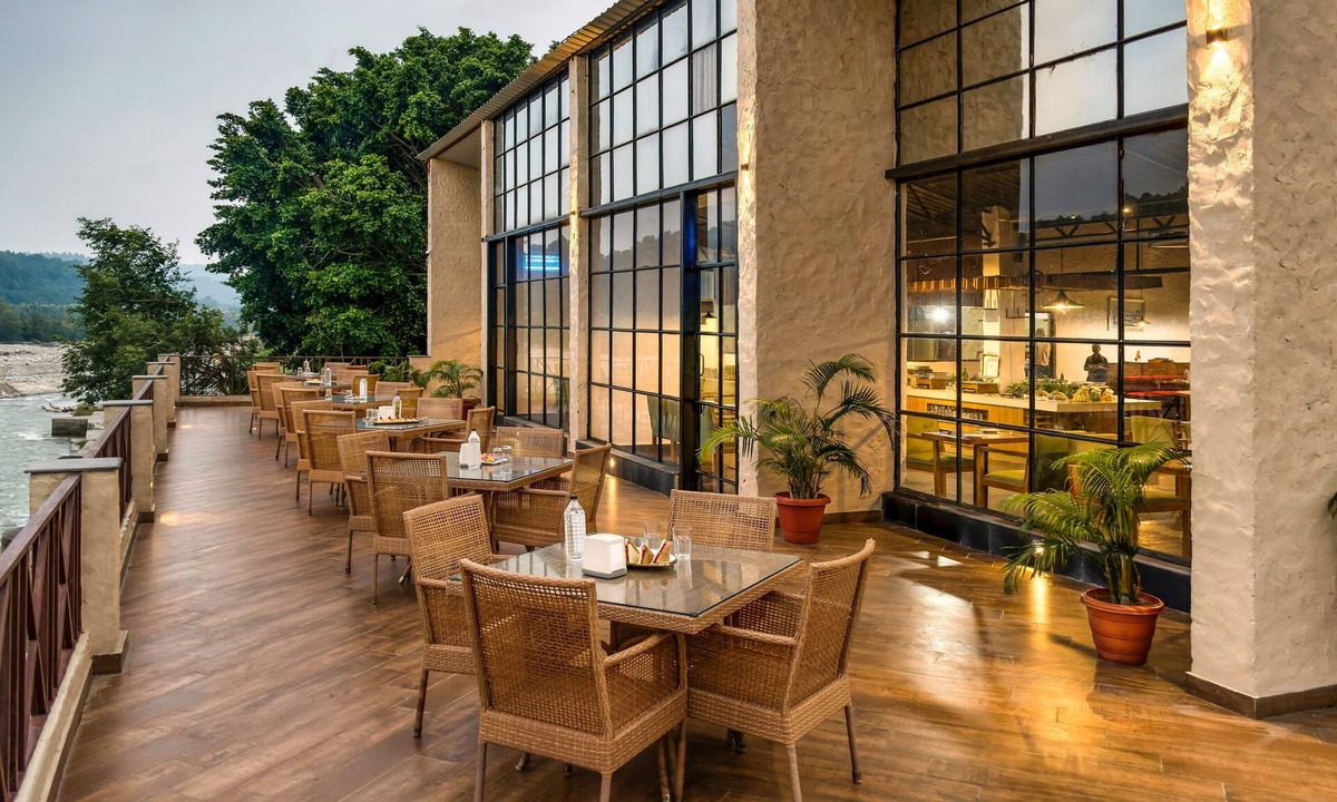 Ramnagar Hotel | Manu Maharani Resorts