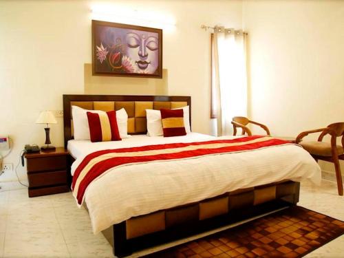 South Extension House | Maplewood Guest House, Neeti Bagh, New Delhiit is a Boutiqu Guest House - Room 2