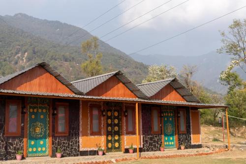 Gunehr Resort | Mhara Himachal
